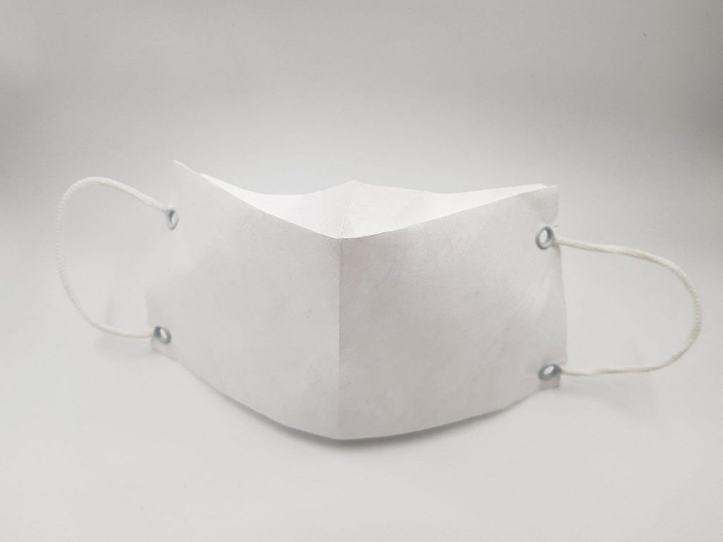 mascarilla con logo 1