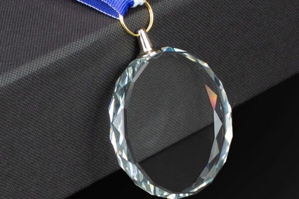 A70 Medalla Cristal "Diamond" con cinta tricolor